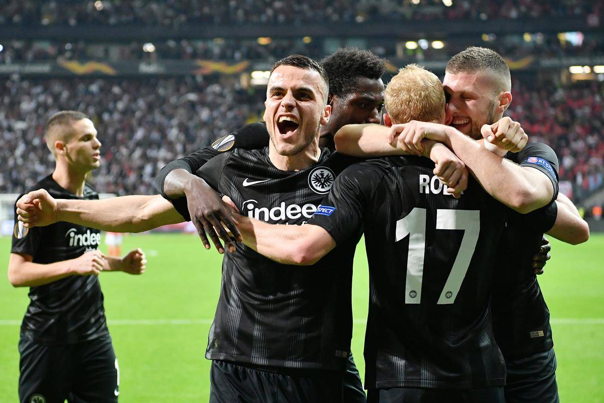 开元棋牌清晨德甲焦点战；多特蒙德复出首秀；更衣室稳定；控场能力受关注的简单介绍