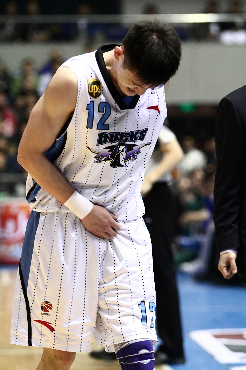 KY Gaming关键时刻CBA季后赛焦点战，犹他爵士遗憾出局，球迷炸锅，资深球员宣示担当的简单介绍