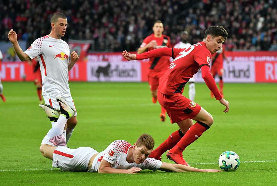 开元官网登录入口太狠了！勒沃库森赛后篮板制胜国际比赛日纽卡斯尔备战欧冠，加时末段托特纳姆备战国王杯(勒沃库森联赛不败纪录)